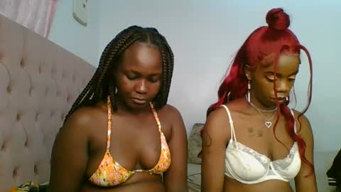 Snapshot of ivory_mae chatting on 07/19/26, 04:27 ivory_mae online show from 07/19/26, 04:27