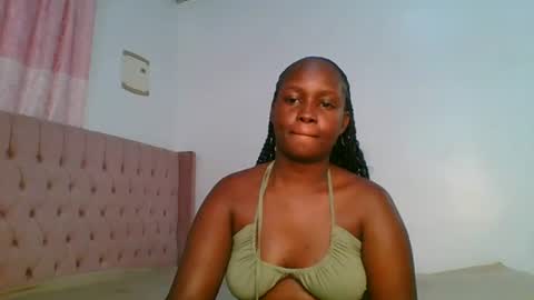 Snapshot of ivory_mae chatting on 07/26/26, 05:20 ivory_mae online show from 07/26/26, 05:20