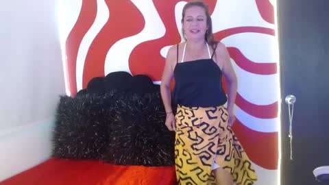 Snapshot of ivory_mistress chatting on 05/27/26, 01:30 ivory_mistress online show from 05/27/26, 01:30