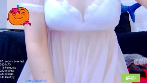 Ivory online show from 11/08/25, 09:24