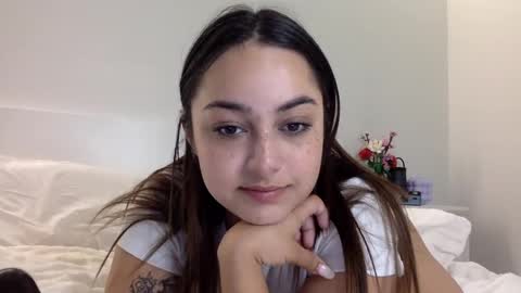 Snapshot of ivoryreed chatting on 12/30/24, 10:43 ivoryreed online show from 12/30/24, 10:43