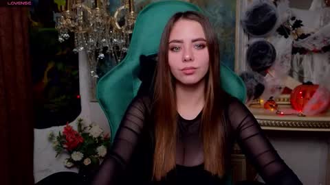 ivorywood_ online show from 11/04/25, 05:12