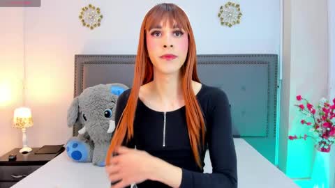 Snapshot of ivvy_rousse chatting on 05/13/26, 02:03 ivi rosse online show from 05/13/26, 02:03