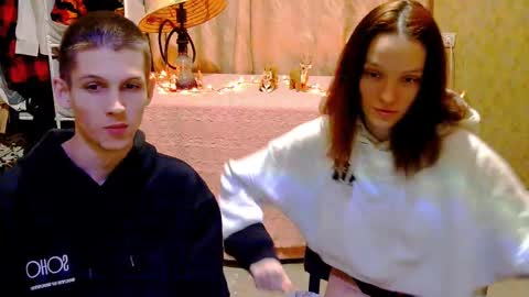 Ivy and Lester online show from 12/01/24, 11:36