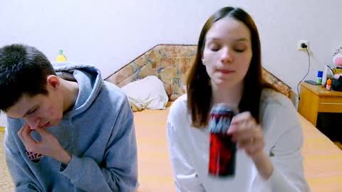 Ivy and Lester online show from 02/27/25, 03:15