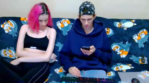 Ivy and Lester online show from 09/30/25, 08:58