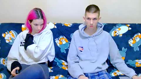 Ivy and Lester online show from 10/10/25, 06:29