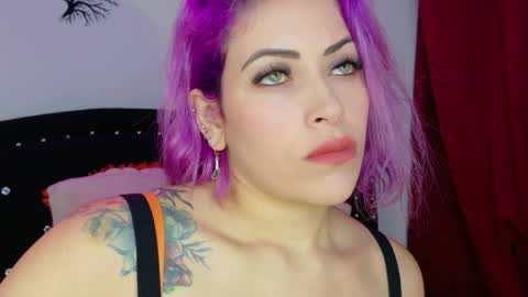 Diana Rojas  online show from 05/18/26, 04:29