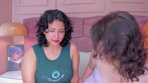 Ivy and Molly online show from 03/04/25, 11:51