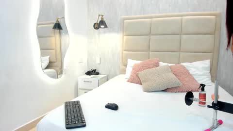 IVY  online show from 01/09/26, 01:25