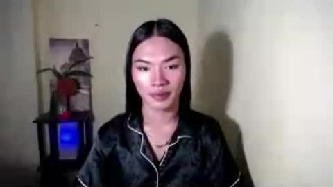 Snapshot of ivy_moorexoxo chatting on 07/11/26, 05:43 Ivy online show from 07/11/26, 05:43