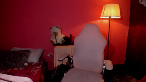 vivian online show from 02/21/26, 08:43