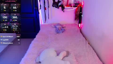 Snapshot of ivy_rosse chatting on 04/18/26, 07:07 You can find more of me here online show from 04/18/26, 07:07
