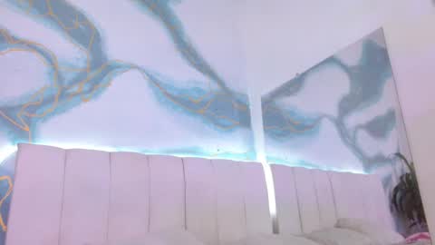 ivy_scorpio online show from 09/25/25, 11:47