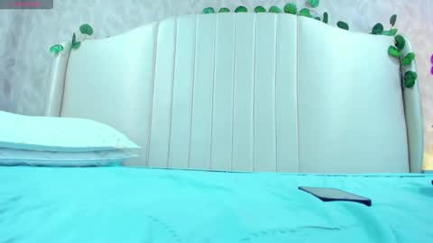 Ivy  online show from 01/14/26, 11:09