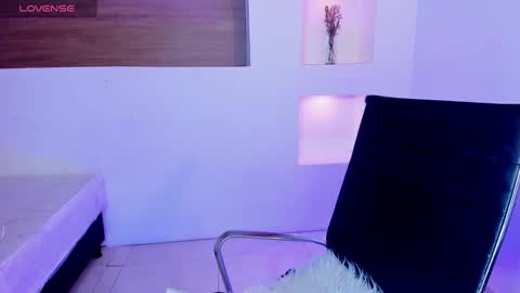 i v y  b l i s s online show from 02/27/25, 11:52