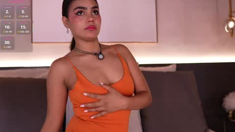 Snapshot of ivyellis chatting on 04/19/26, 11:42 ivyellis online show from 04/19/26, 11:42