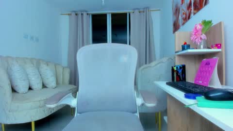 Adriana Independent Model online show from 02/09/26, 01:53