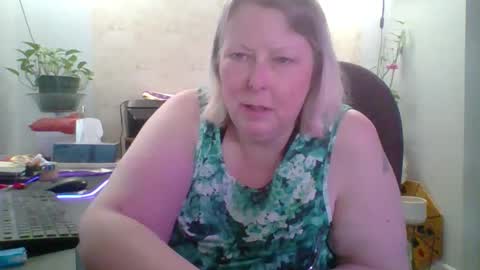 Snapshot of ivyjane3522 chatting on 05/05/26, 07:11 ivyjane3522 online show from 05/05/26, 07:11