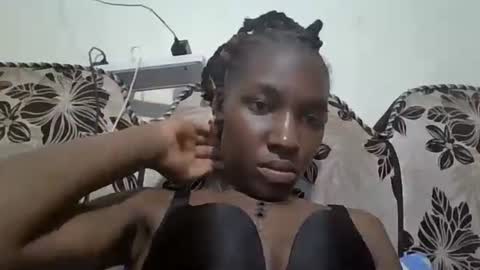 Snapshot of ivyk_ chatting on 02/18/26, 11:55 ivyk_ online show from 02/18/26, 11:55