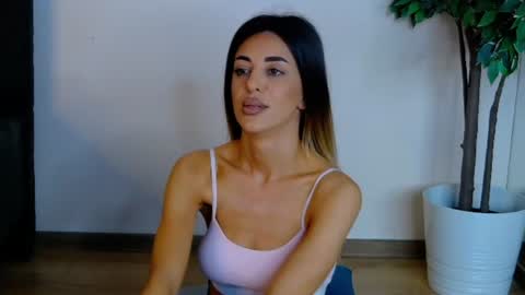 IvyLustt online show from 06/10/26, 05:39