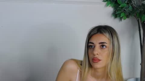 IvyLustt online show from 06/16/26, 05:21