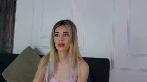 IvyLustt online show from 06/19/26, 05:34