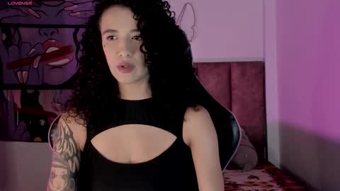 Camila online show from 12/17/25, 05:46