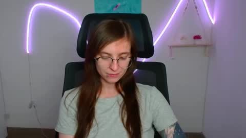 Ivy online show from 05/20/26, 12:33
