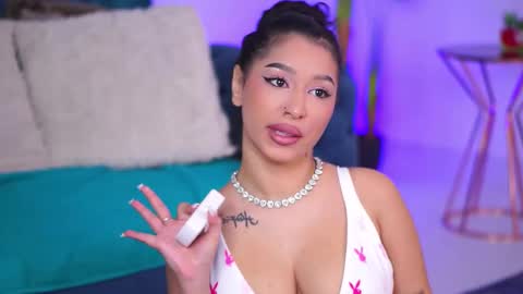 Ivy online show from 01/12/26, 09:47