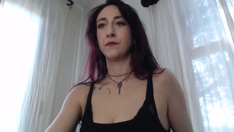 Ivy Rosie online show from 02/12/26, 03:18