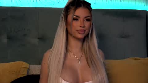  Ivy  online show from 03/06/25, 05:35