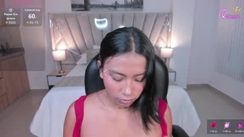 ivyy_moon online show from 05/27/26, 08:17