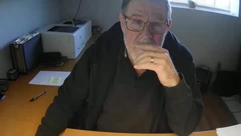 Snapshot of iwantsex724 chatting on 11/21/25, 11:47 iwantsex724 online show from 11/21/25, 11:47