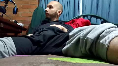 Snapshot of iwanturarse chatting on 11/17/25, 02:28 iwanturarse online show from 11/17/25, 02:28