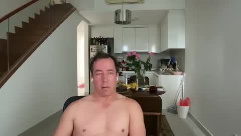 chat with me to find out online show from 02/19/26, 03:57