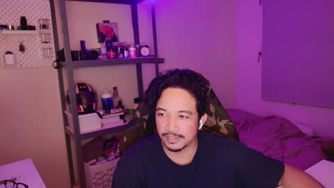 iwasd3nse online show from 12/22/24, 08:27