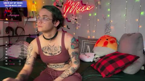 Muse hethey online show from 02/16/25, 09:16