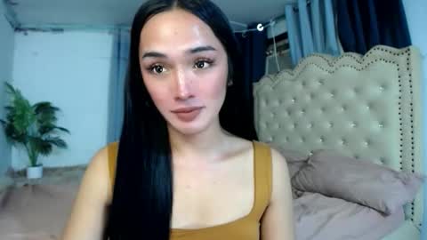 iwillcum4u_ online show from 11/24/25, 04:12