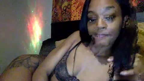 iysisfv online show from 05/15/26, 01:45
