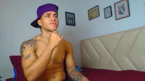 izaack online show from 02/11/26, 01:27