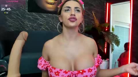 izabelatessa online show from 11/23/25, 09:03