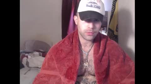 Snapshot of izak144 chatting on 01/16/25, 10:23 izak144 online show from 01/16/25, 10:23