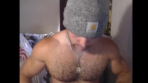 Snapshot of izak144 chatting on 11/10/25, 08:19 izak144 online show from 11/10/25, 08:19