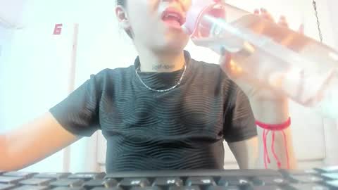 izelevans online show from 03/16/26, 12:31