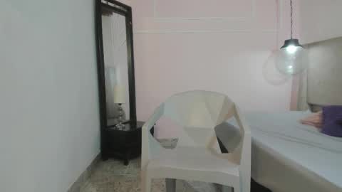 izelevans online show from 03/26/26, 11:49