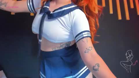 hot izys online show from 10/18/25, 06:26