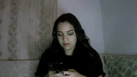 Snapshot of izzy_32 chatting on 02/09/26, 06:28 izzy_32 online show from 02/09/26, 06:28