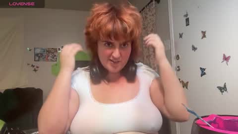 izzyishottttt online show from 10/20/25, 08:26