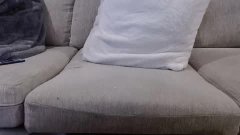 James online show from 03/01/26, 08:55